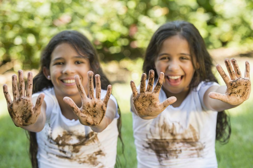 remove-mud-stains-from-clothes-carpet-upholstery