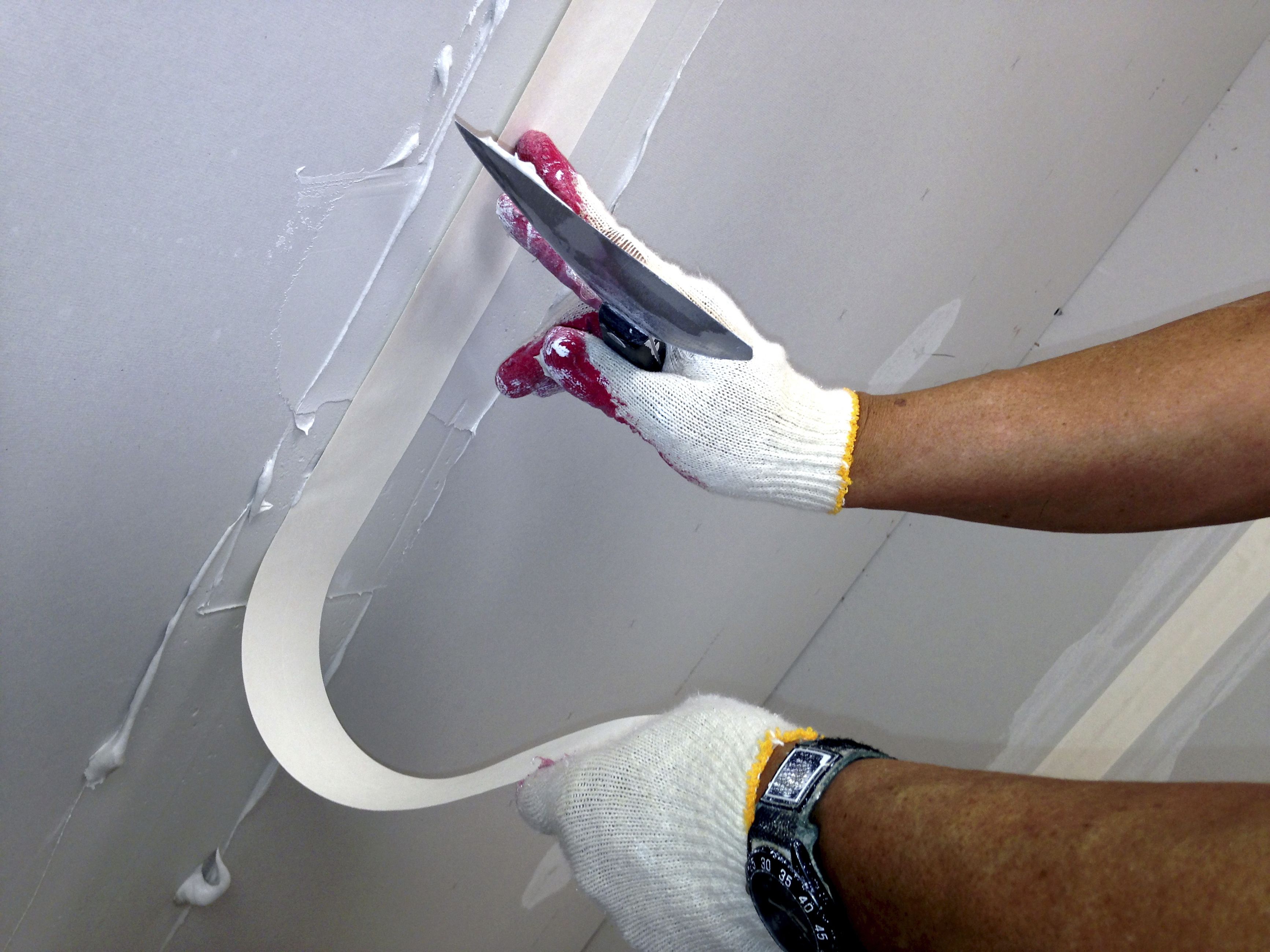 plaster vs drywall to repair ceiling