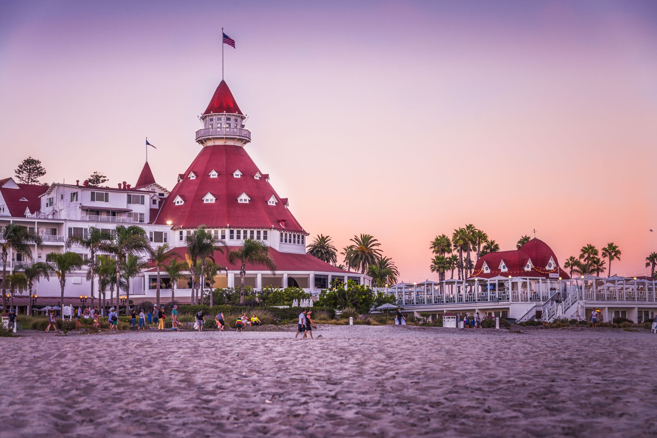 What is hotel del coronado famous for