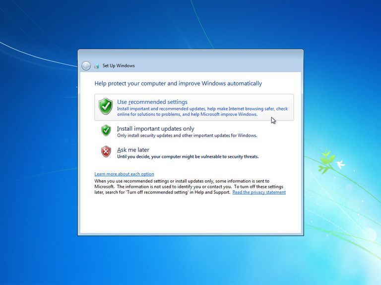 Screenshot of Windows 7 asking for Windows Update options after setup