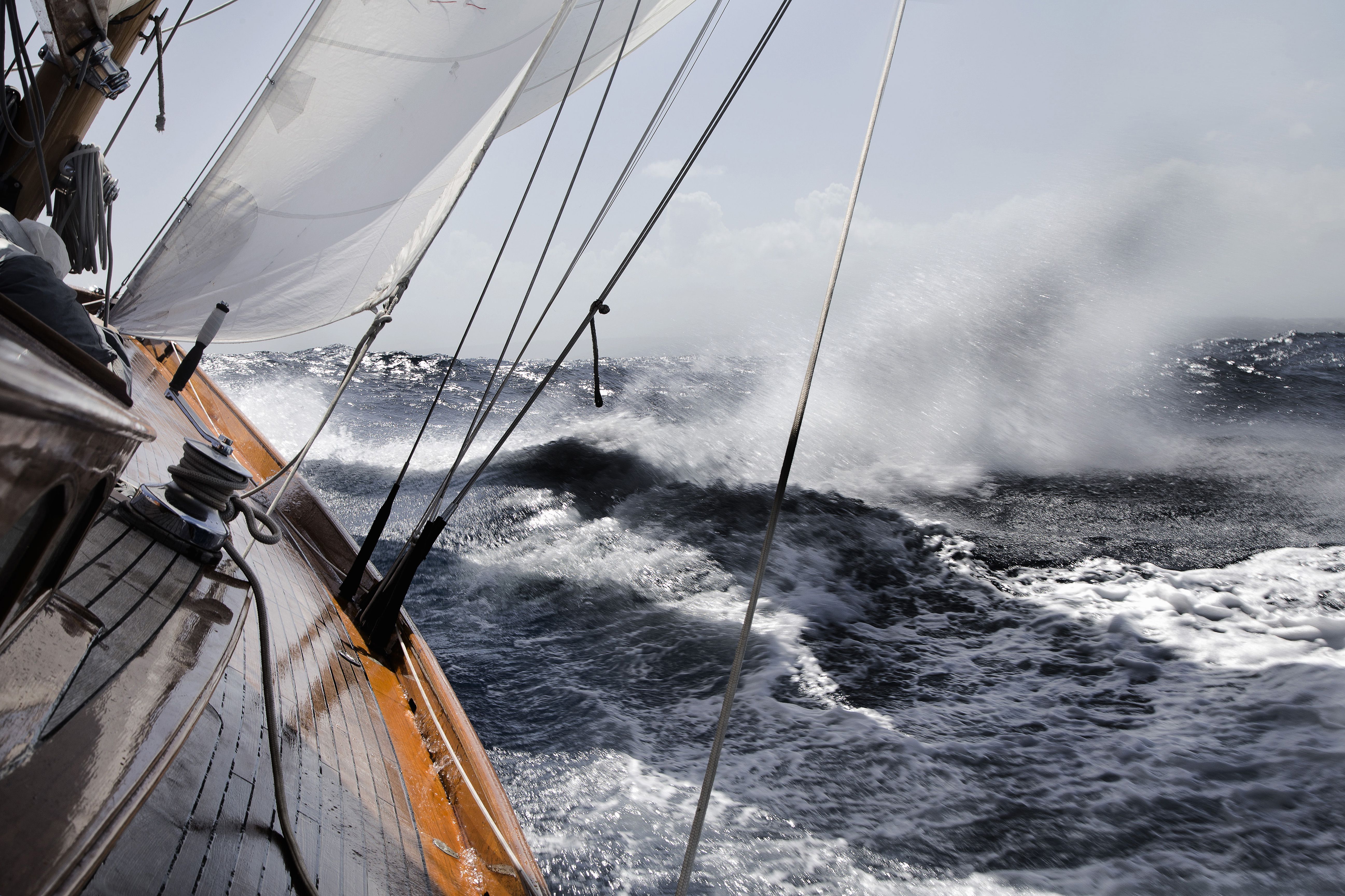 Things to Consider When Buying a Sailboat