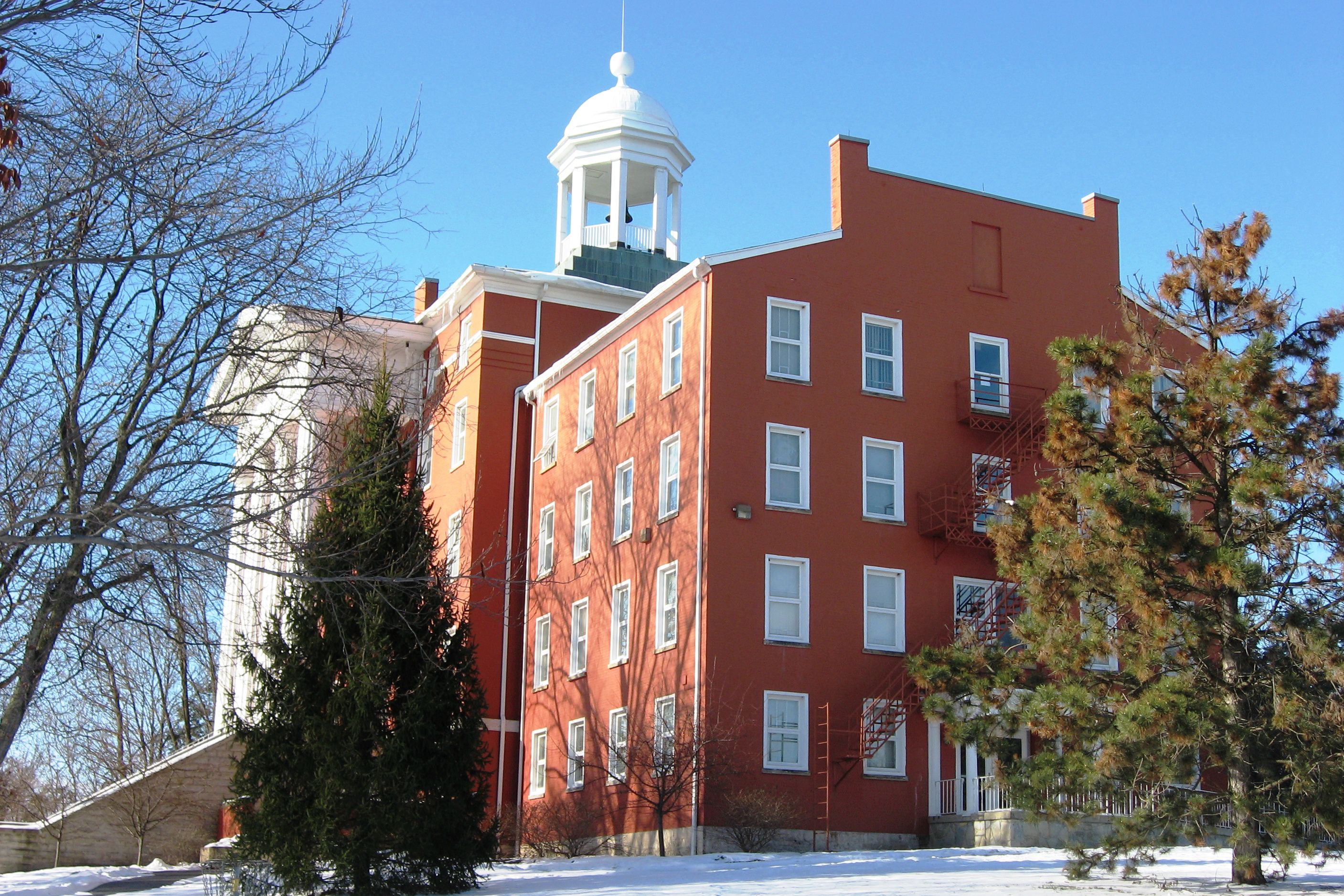 wittenberg university central dining room