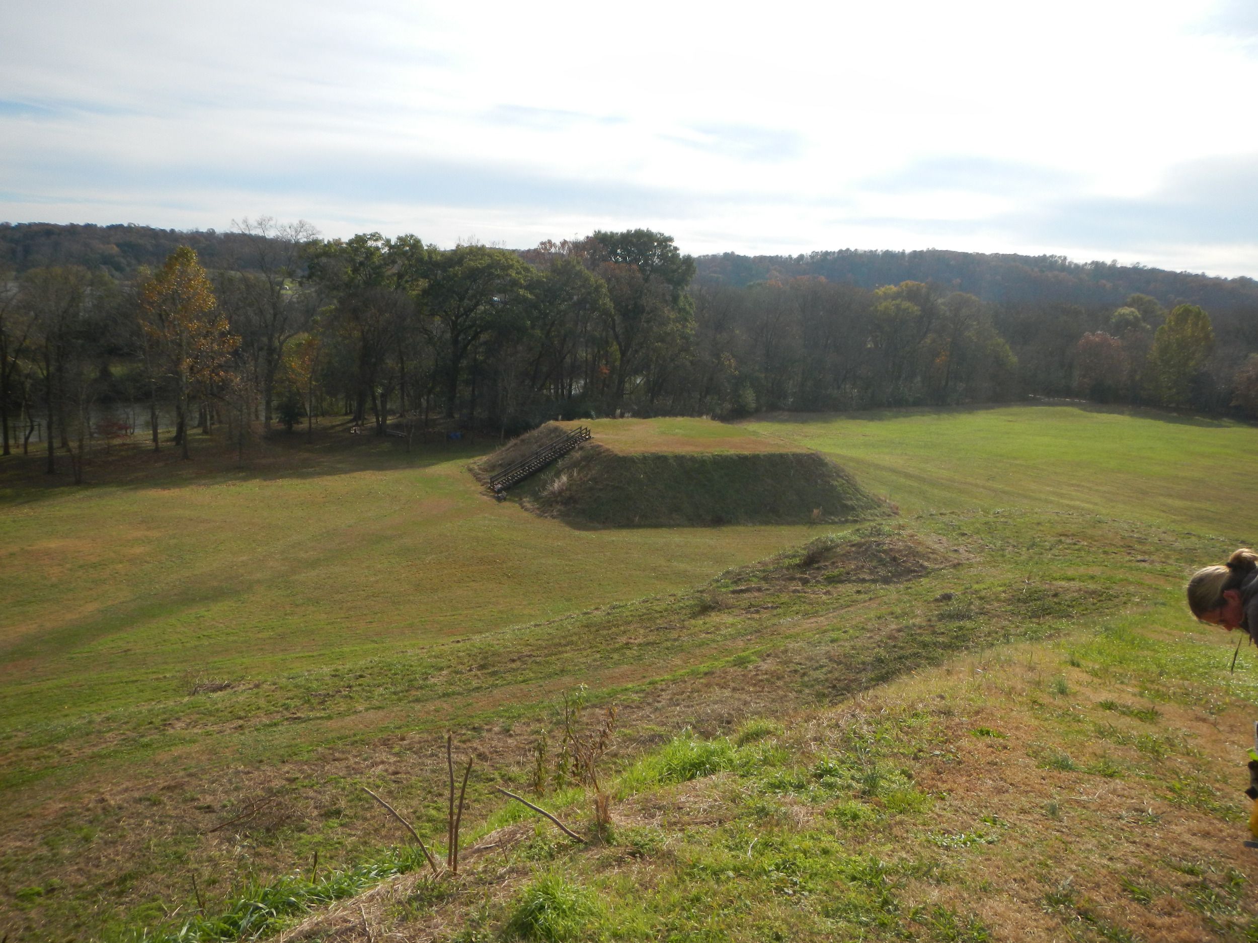 Mississippians - Pre-Columbian Mound Builder Farmers