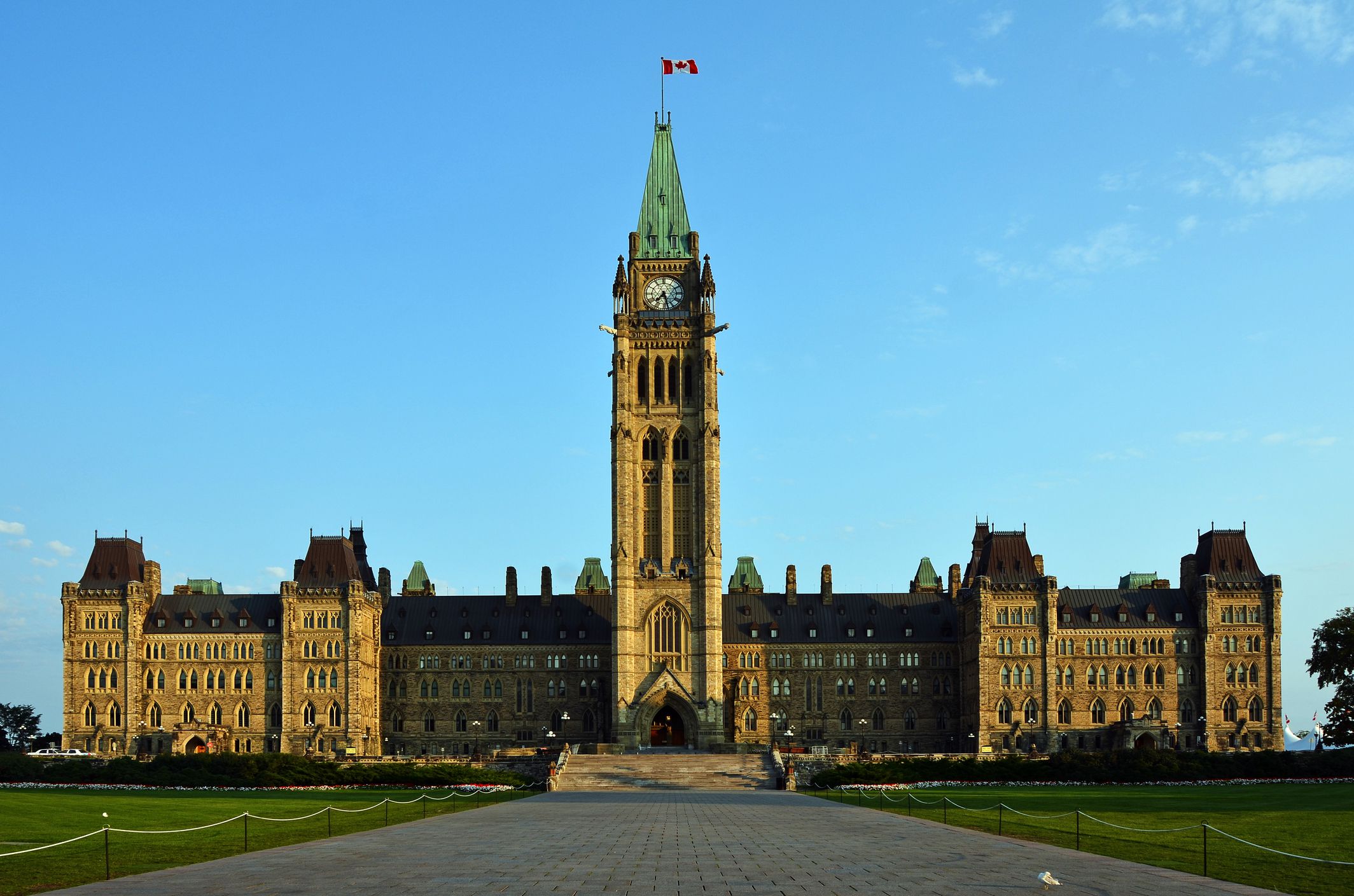 parliament of canada tour