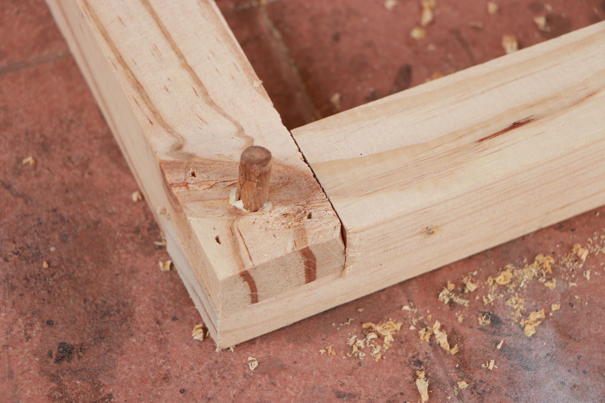 how-to-use-dowel-joinery