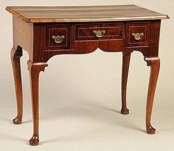 Queen Anne Style Antique Furniture Value Guide
