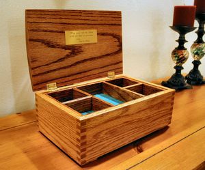 9 Free DIY Jewelry Box Plans