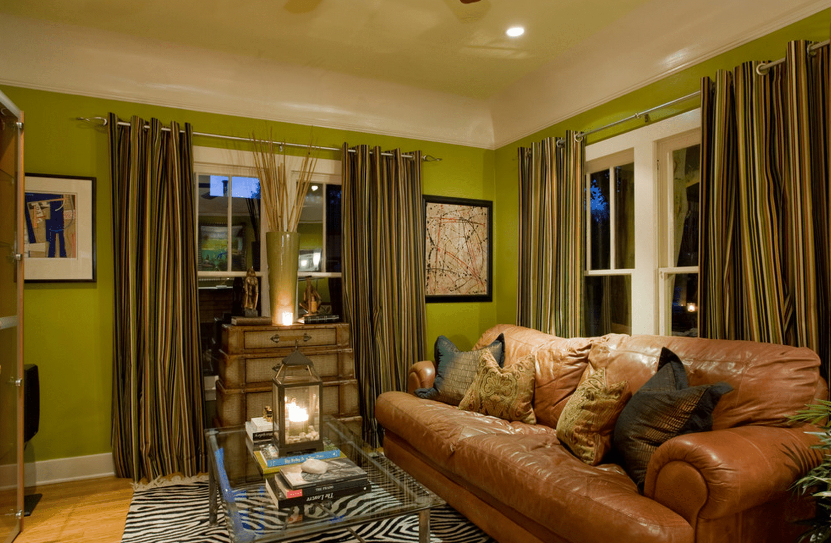 green and rust living room