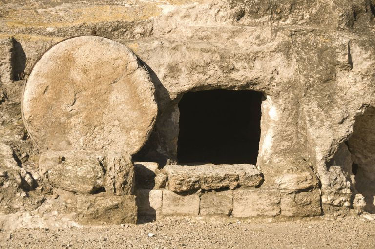 Contradictions in Gospel Accounts of Jesus' Tomb