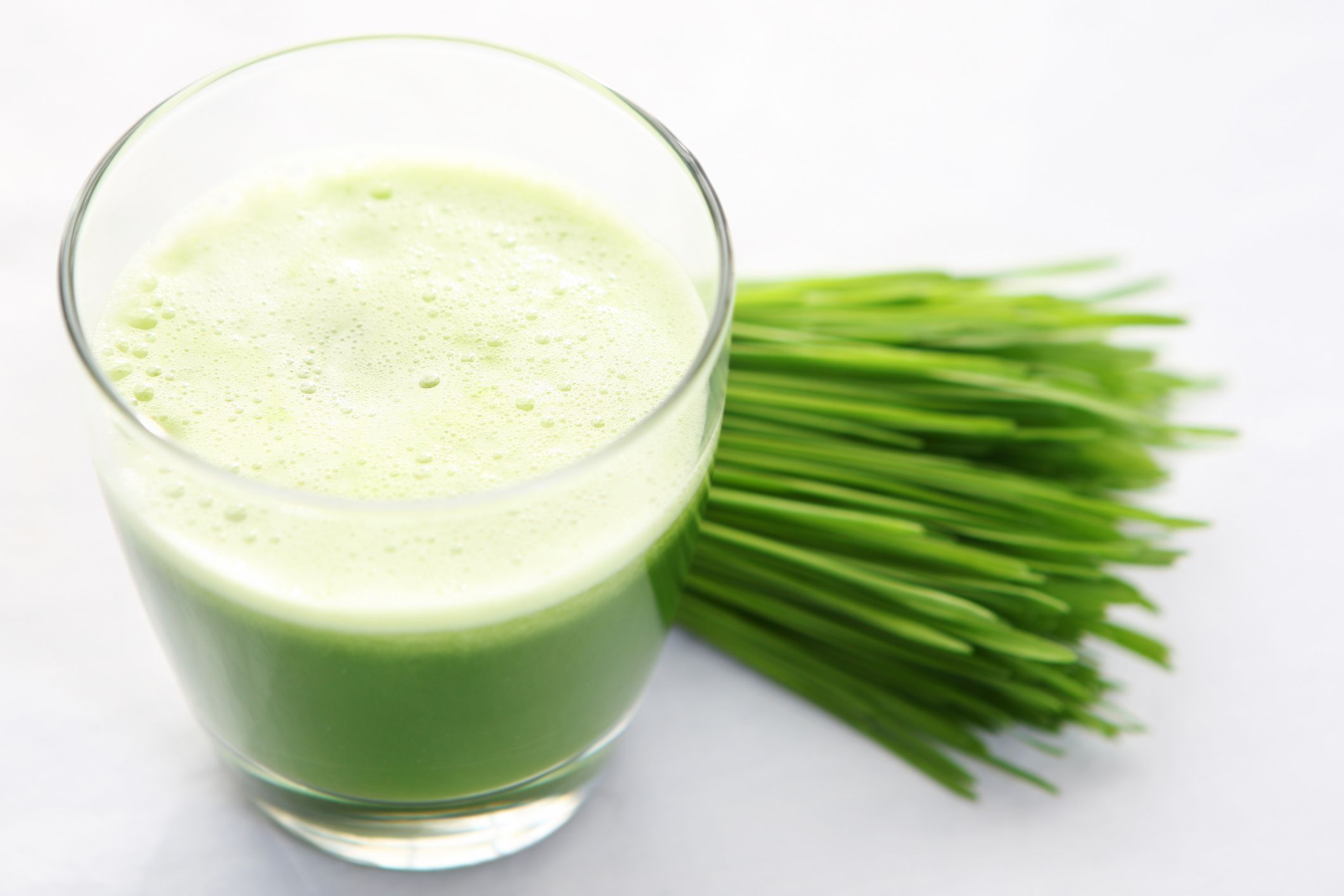 What Are the Benefits of Drinking Wheatgrass Juice?