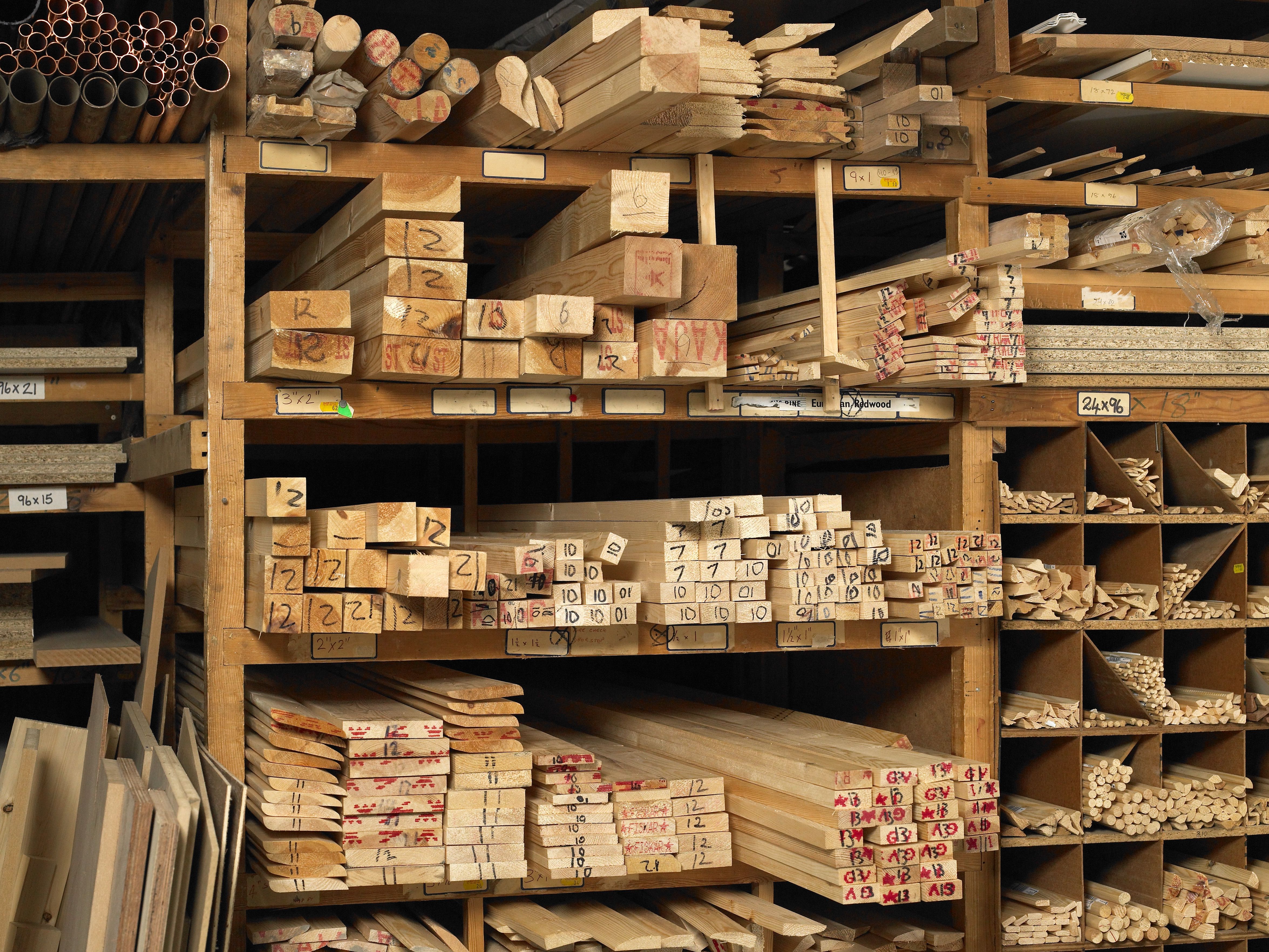 Understanding Wood Sizes in Softwood Lumber