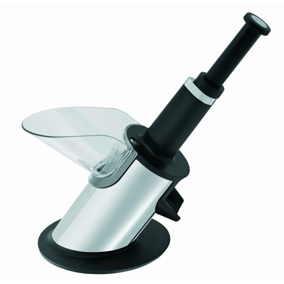 Pick the best cherry pitter for your jam session