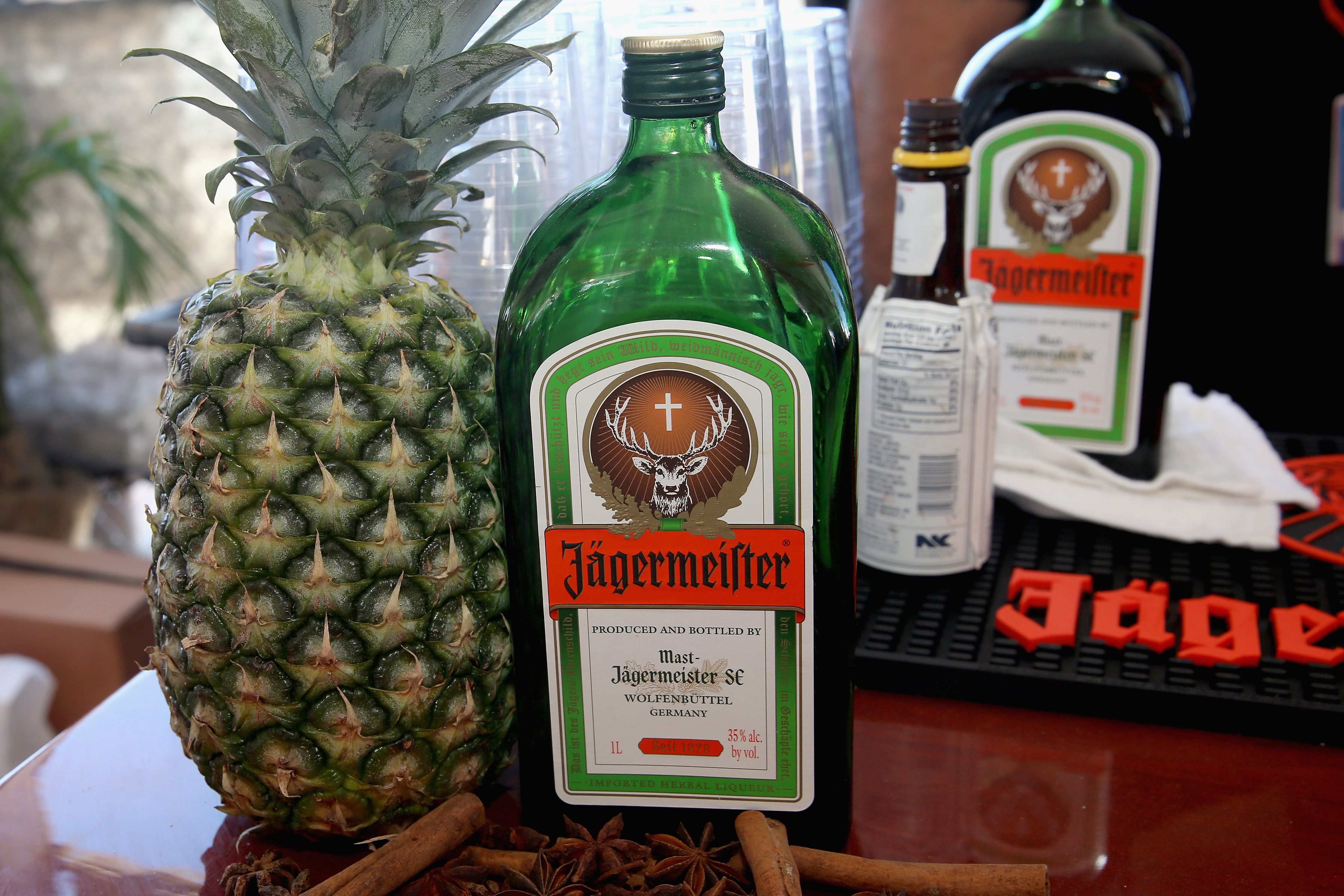 10-tasty-jagermeister-drinks-beyond-the-jager-bomb