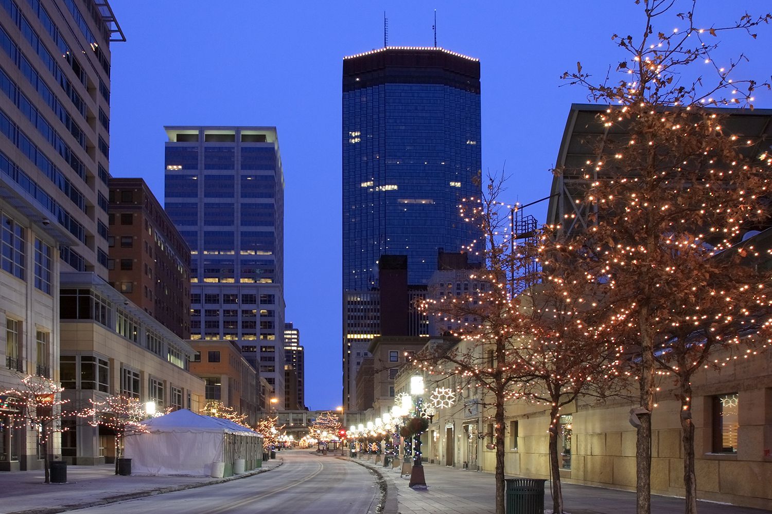Fun Things to Do at Christmas in Minneapolis-St. Paul