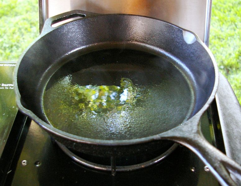 How To Cook The Perfect Steak In A Cast Iron Pan 