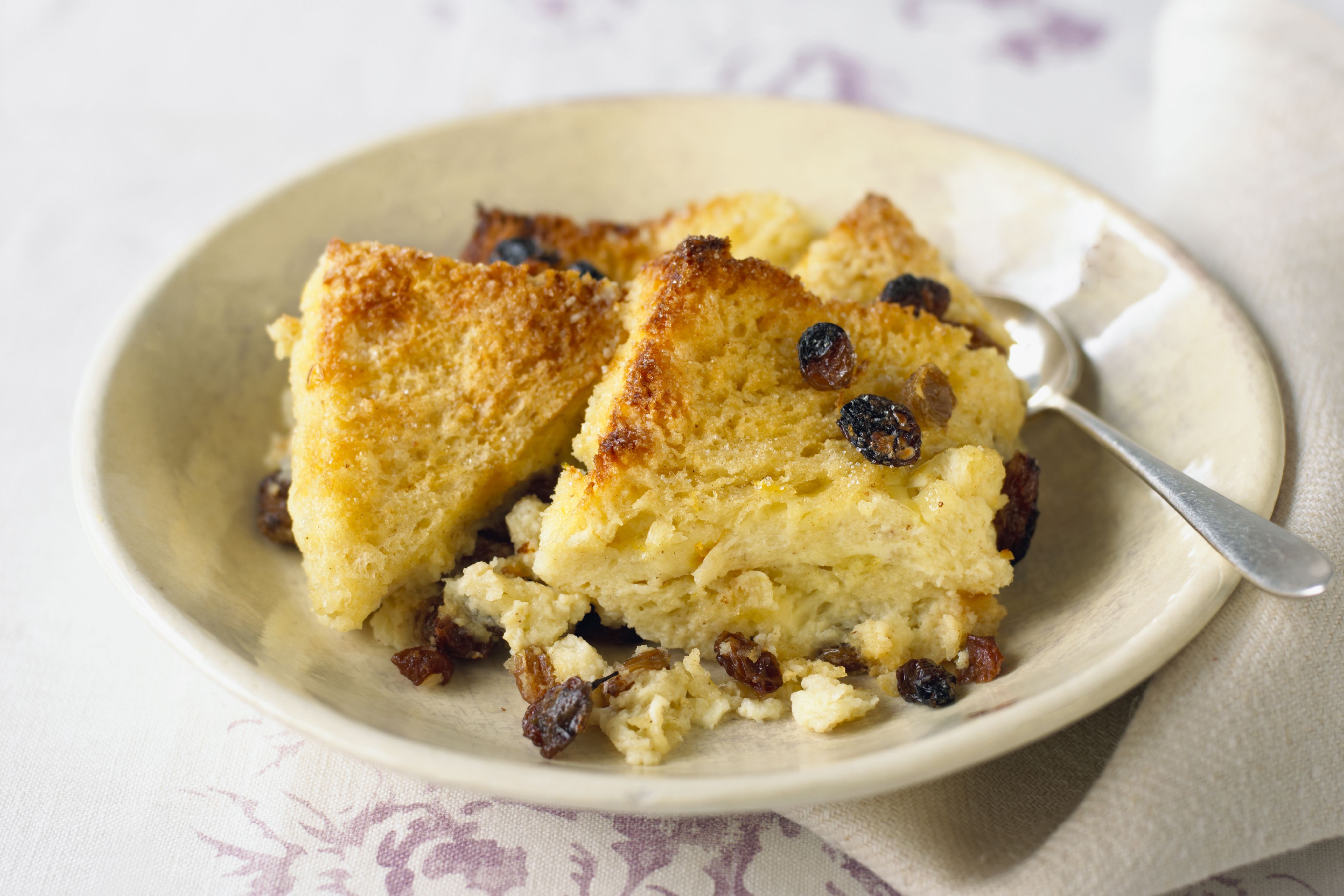 Old Fashioned Bread Pudding Recipe   Breadpuddingraisins 495793355 570be2205f9b5814082e4249 