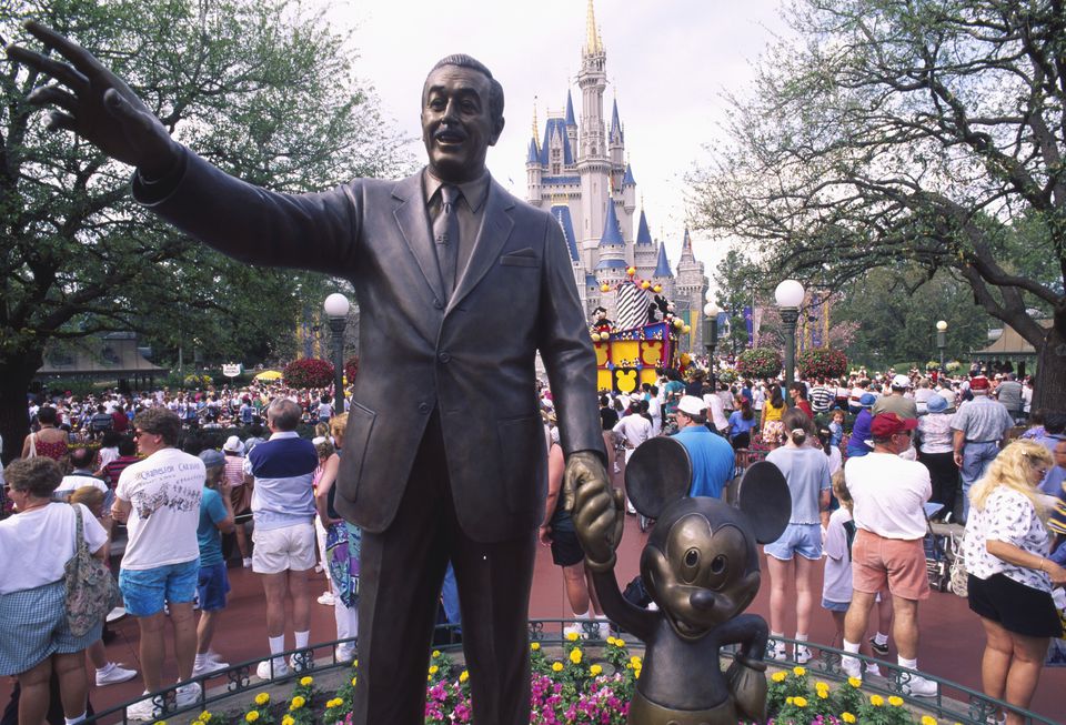 disneyland statue of walt and mickey