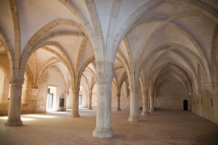 Ribbed Vaulting, Gothic characteristic, Monastery of Santa Maria de Alcobaca, Portugal, 1153-1223