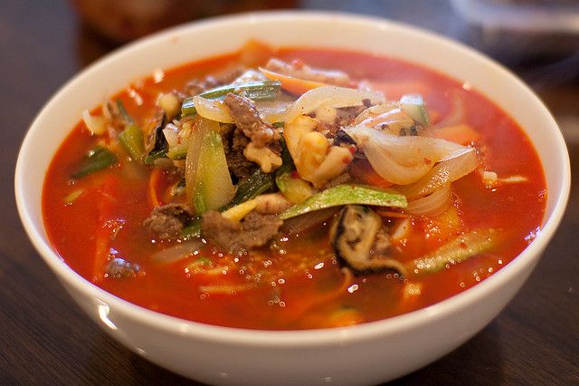 Spicy KoreanChinese Seafood Soup (Jjampong) Recipe