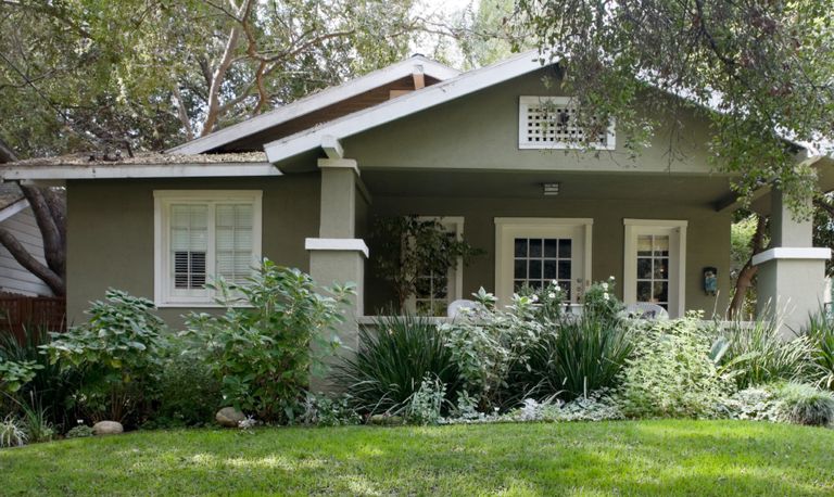 Photos of Small, Early 20th Century "Bungalow" Homes