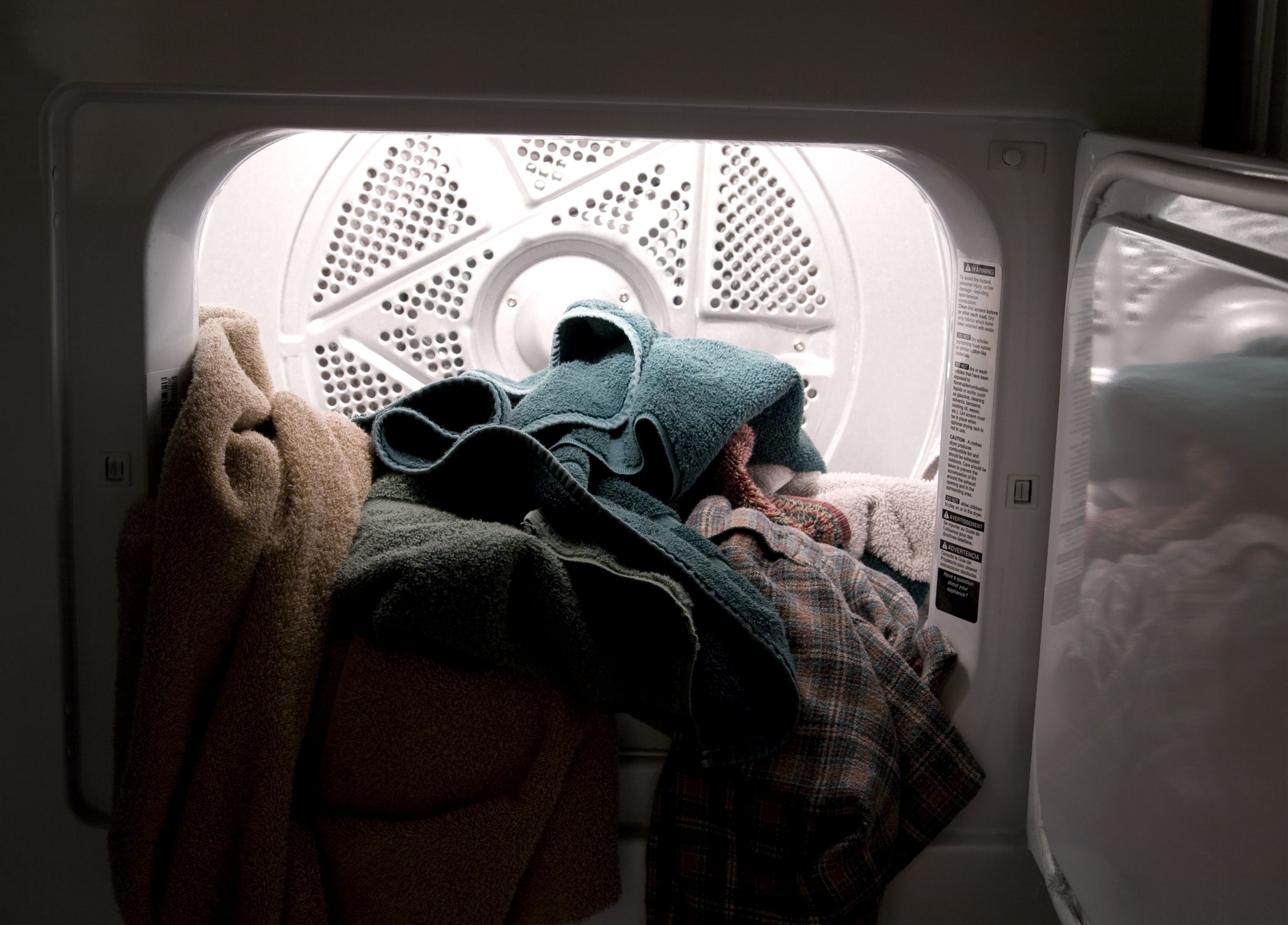 how-to-use-a-clothes-dryer-correctly