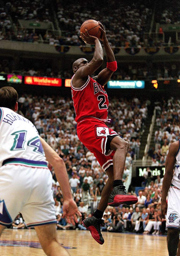 michael jordan finals shoes