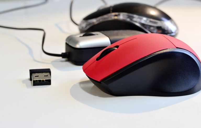 wired vs wireless mouse gaming