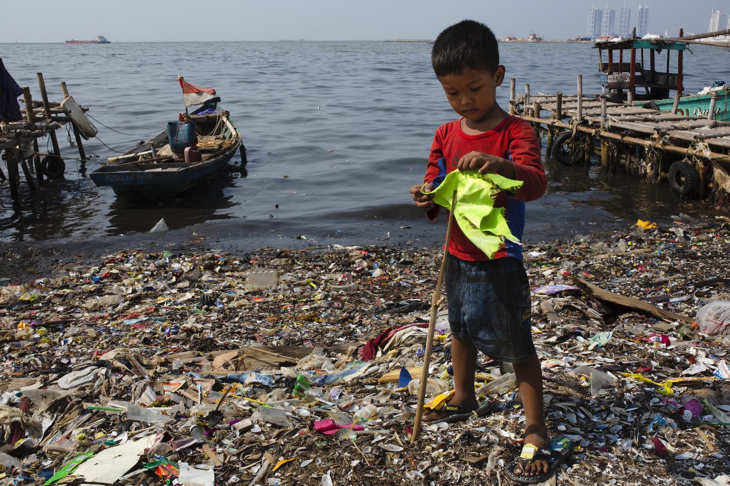 Ocean Plastic Pollution Will Triple by 2040 Without Drastic Action