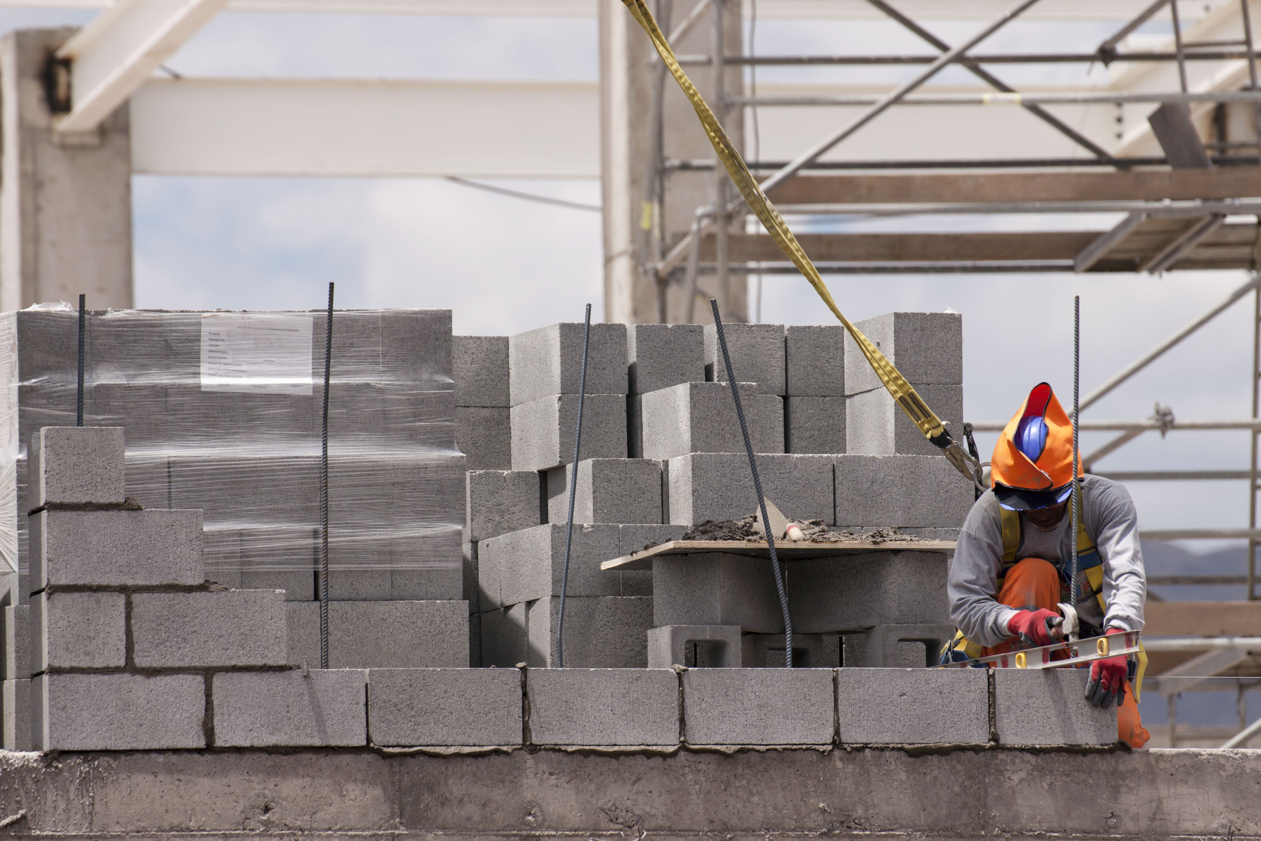 How to Build a Concrete Block Wall