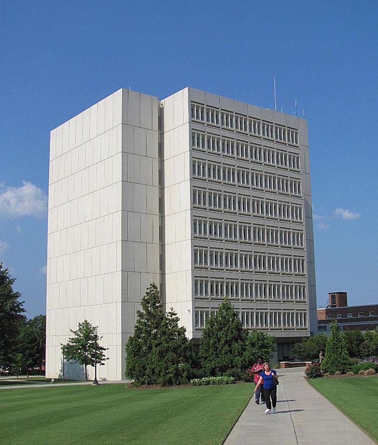 UNCG, University of North Carolina at Greensboro Photo Tour