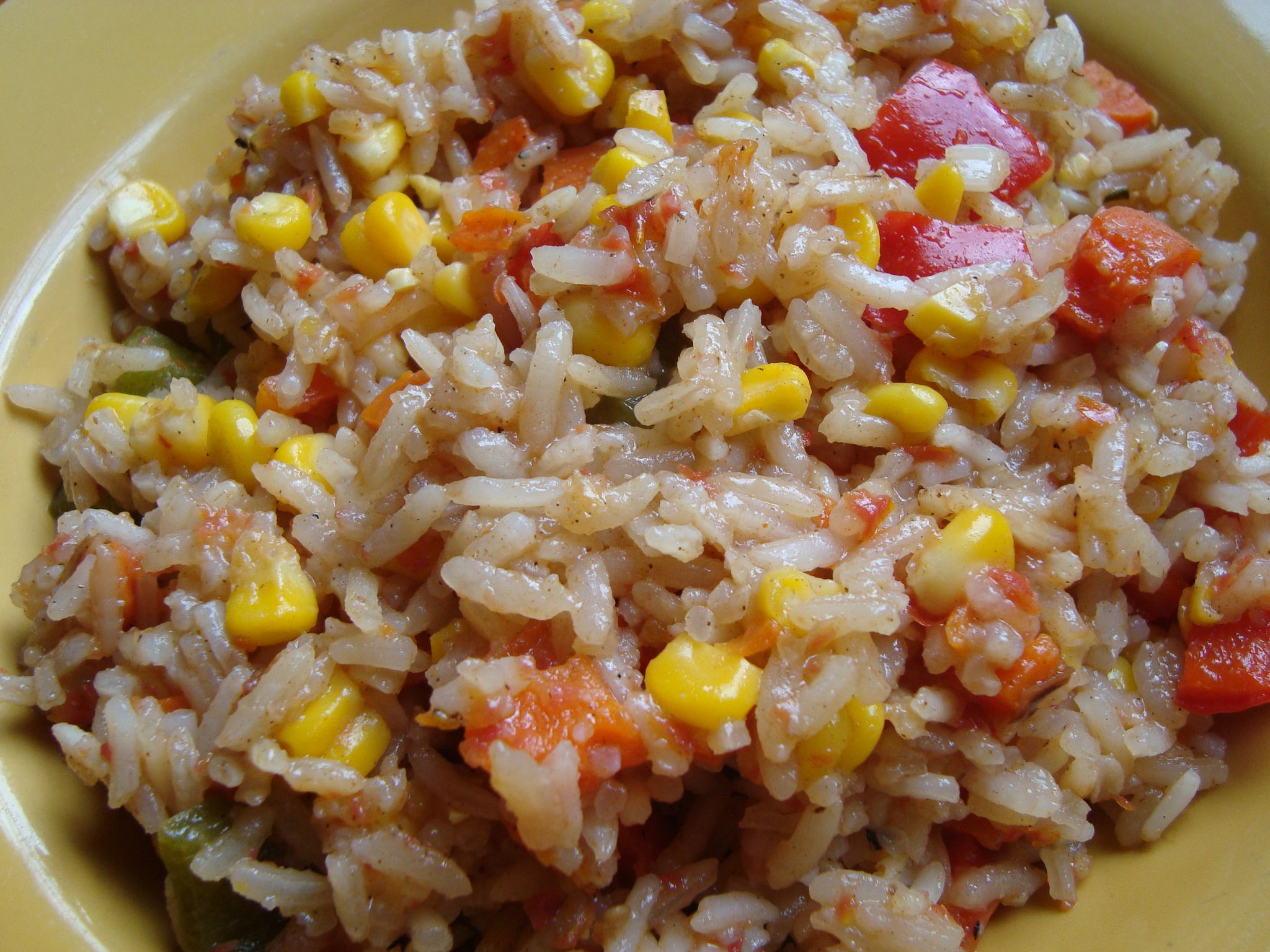 vegan-spanish-rice-with-bell-peppers-recipe