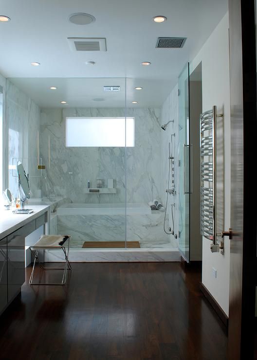 19 Showers Without Doors
