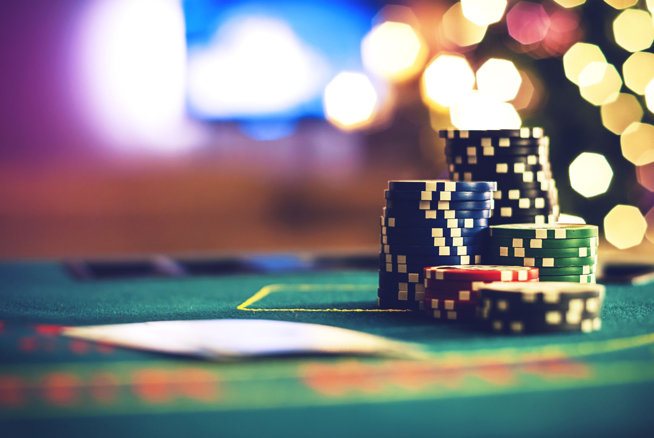 Poker Hands (What Beats What) - Casino Gambling