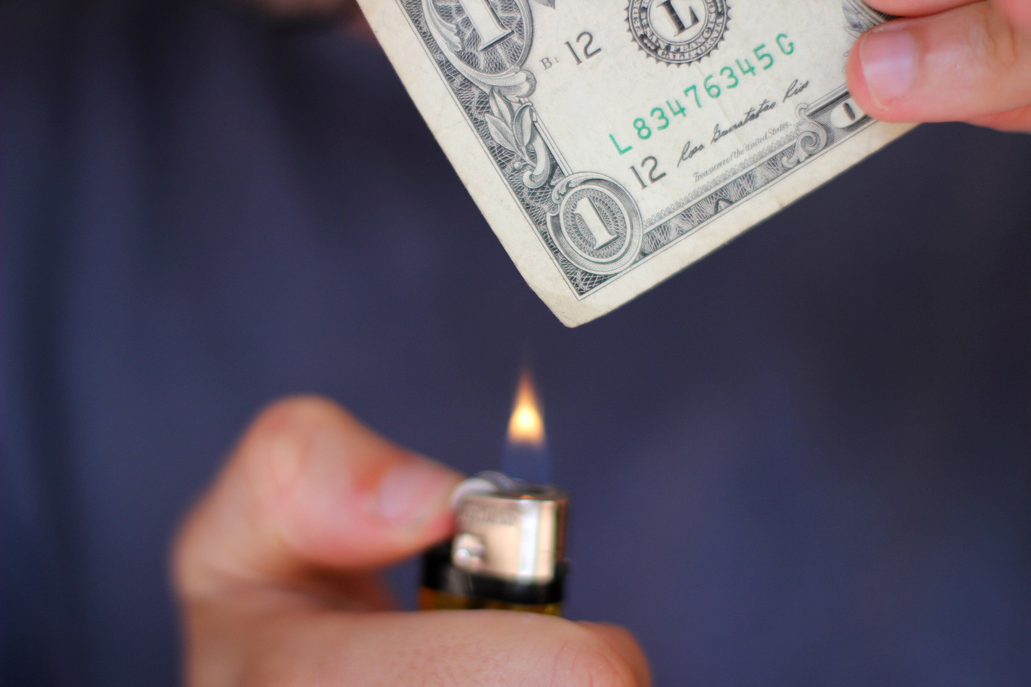 why-burning-money-is-illegal-in-the-united-states