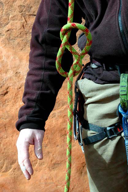 How to Tie a Figure-8 Follow-Through Knot for Climbing