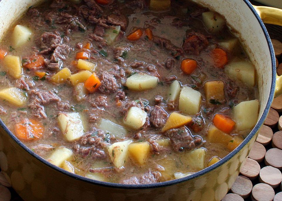 Mom's Homemade Beef Stew