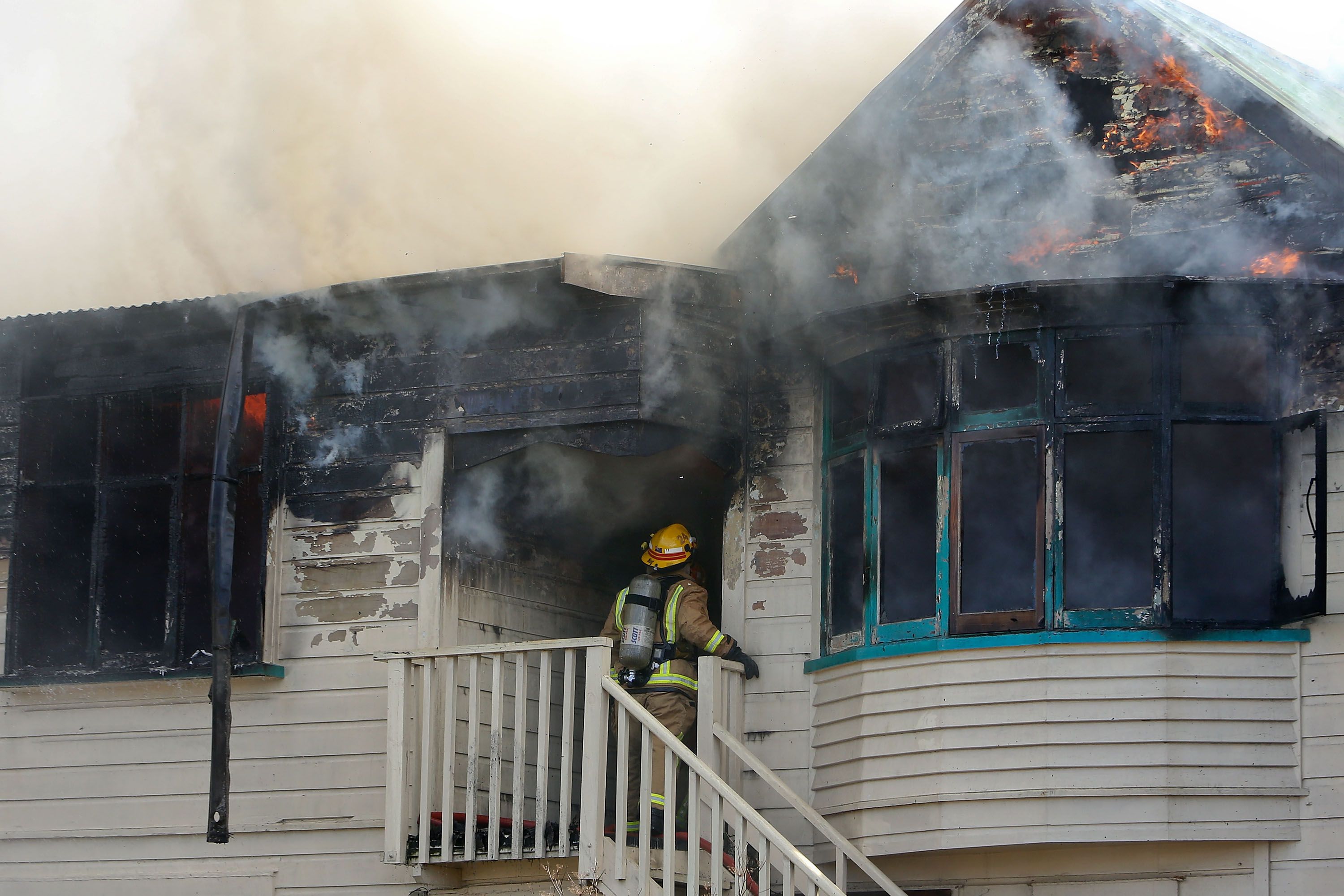 clothes-dryer-lint-is-a-fire-hazard