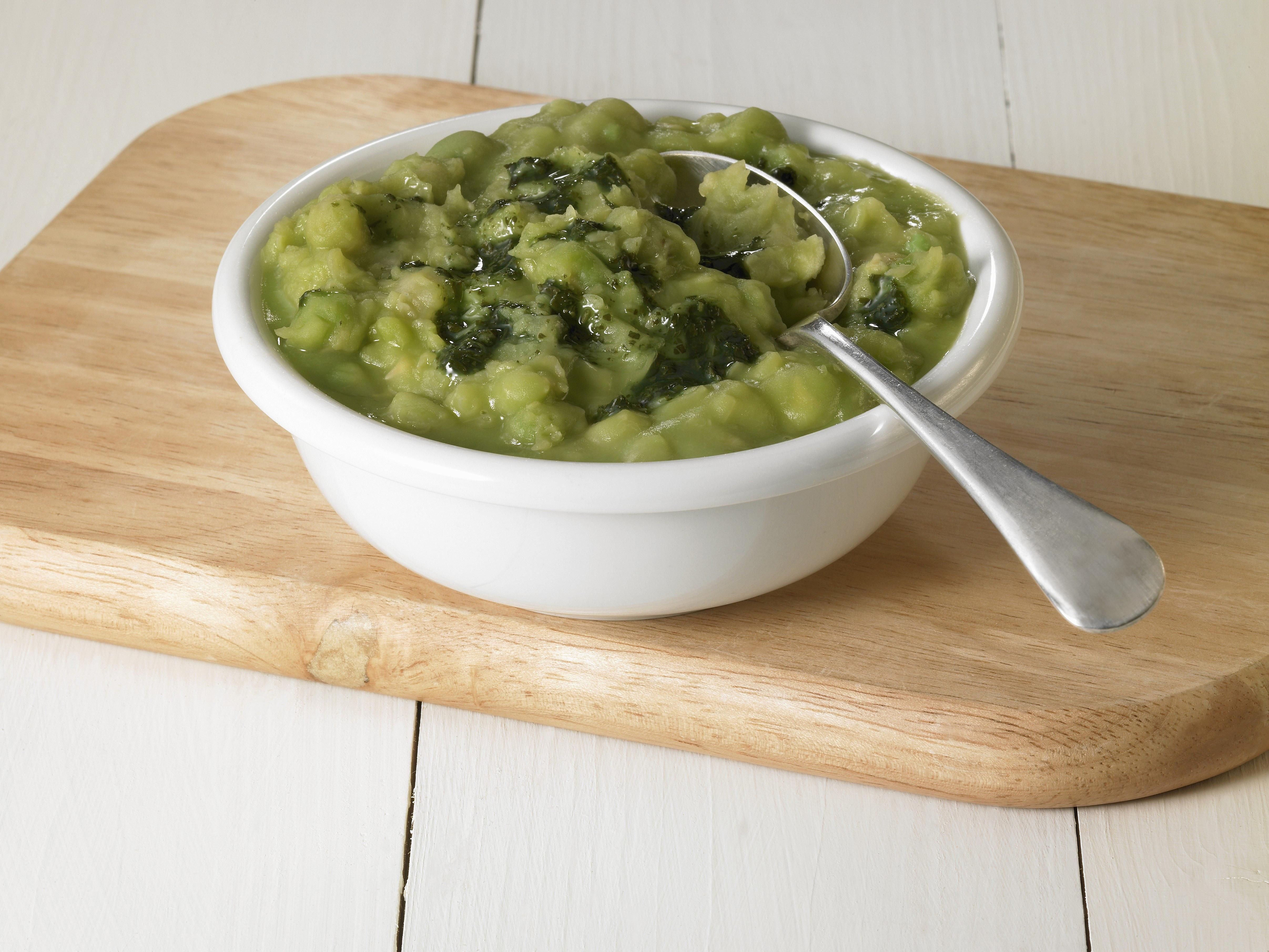 Traditional British Mushy Peas Recipe