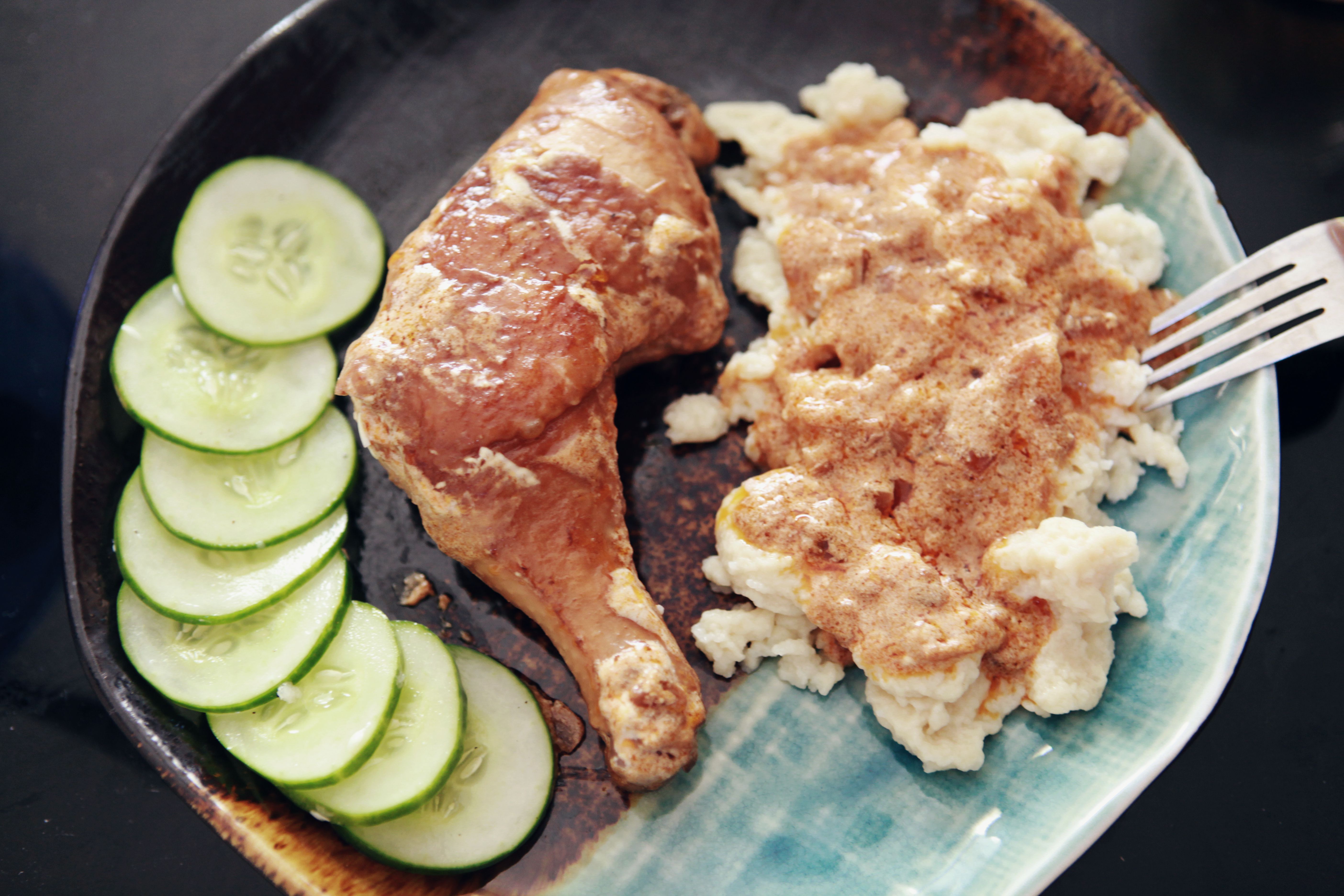 Easy Paprika Chicken With Sour Cream