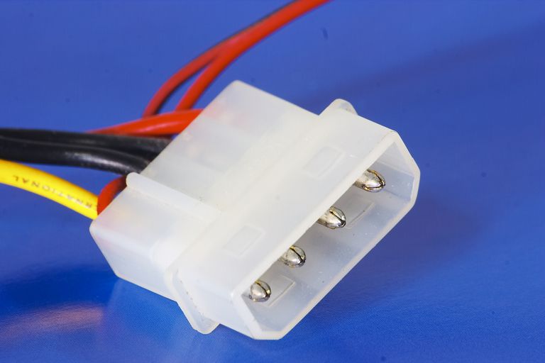 4 pin molex connector