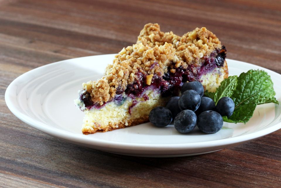 millie peartree blueberry crumb cake