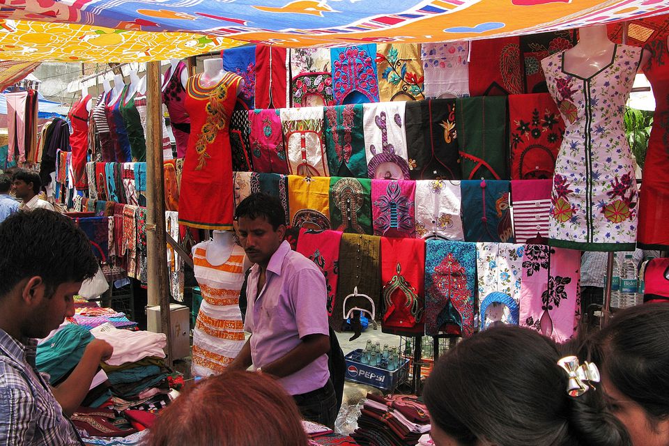10 Best Delhi Markets for Shopping and What You Can Buy