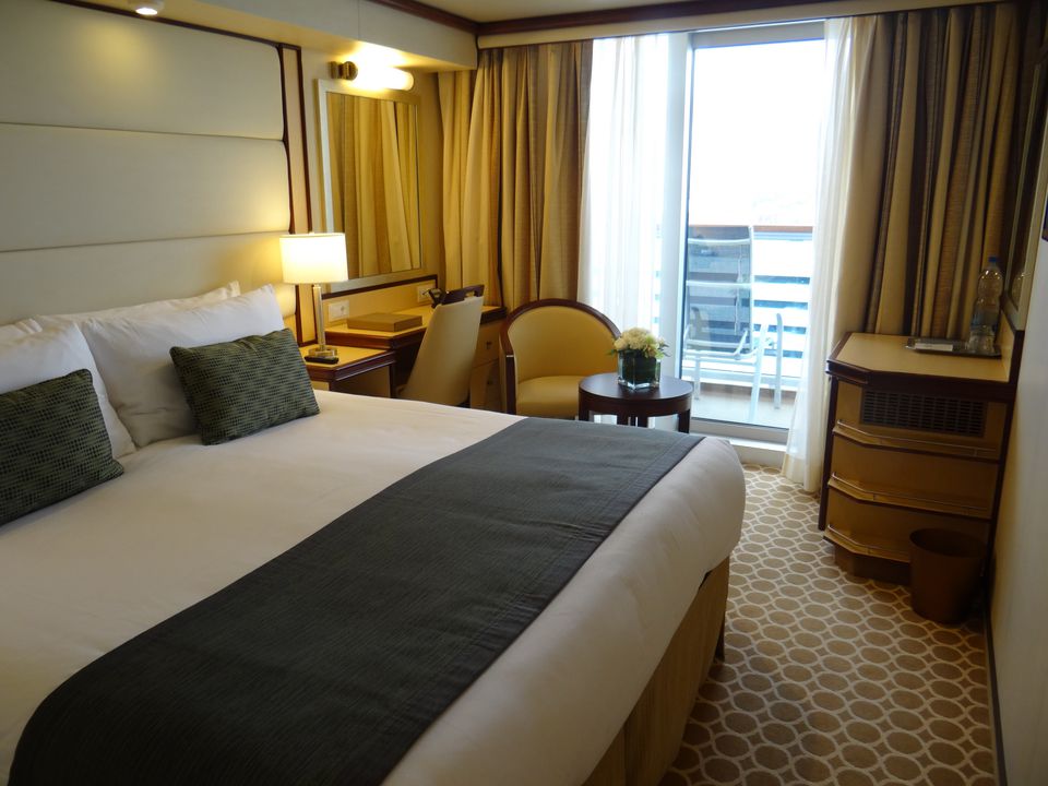 Regal Princess Cruise Ship Cabins and Suites