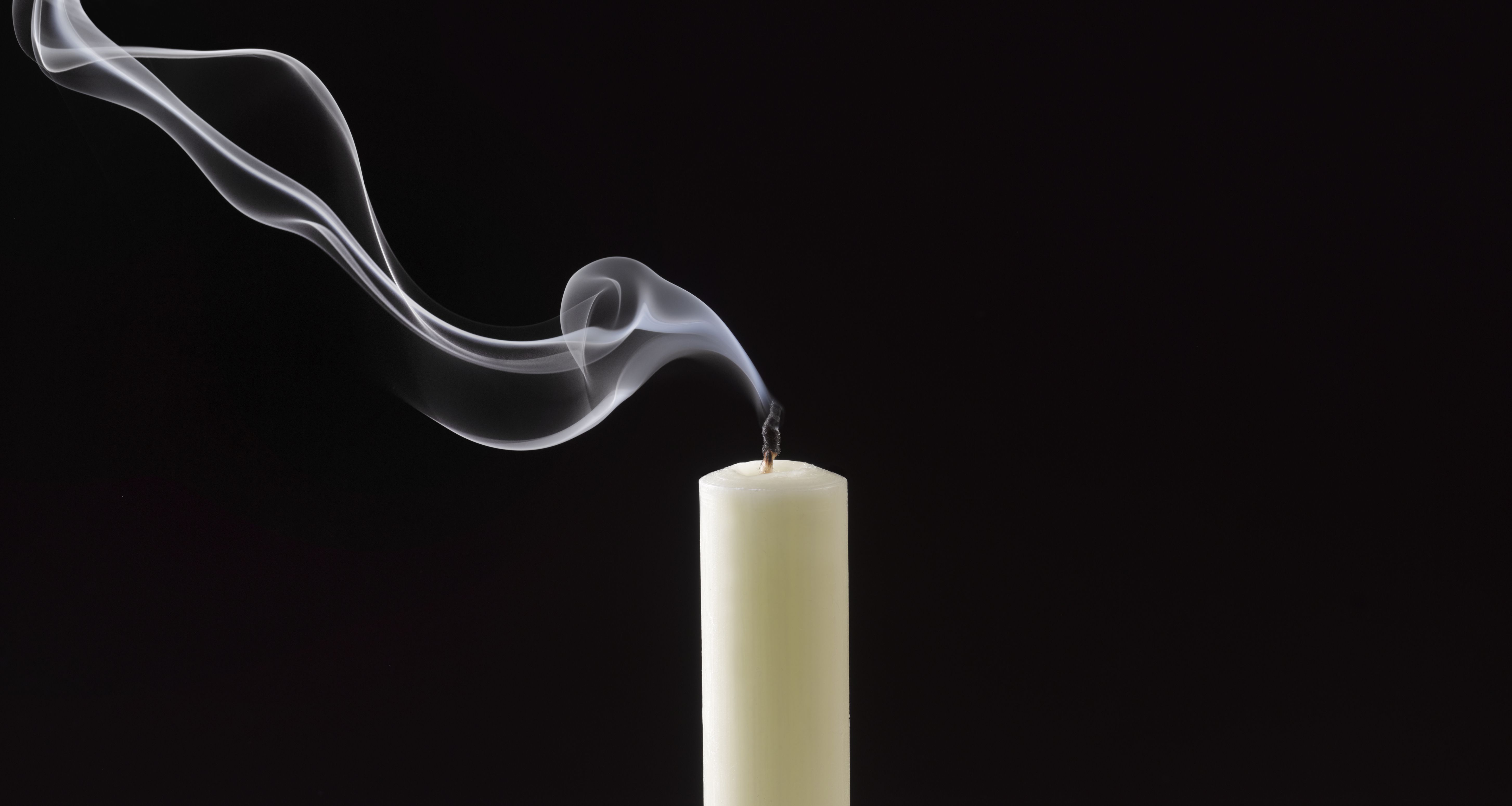 A Candle Burn Itself Out