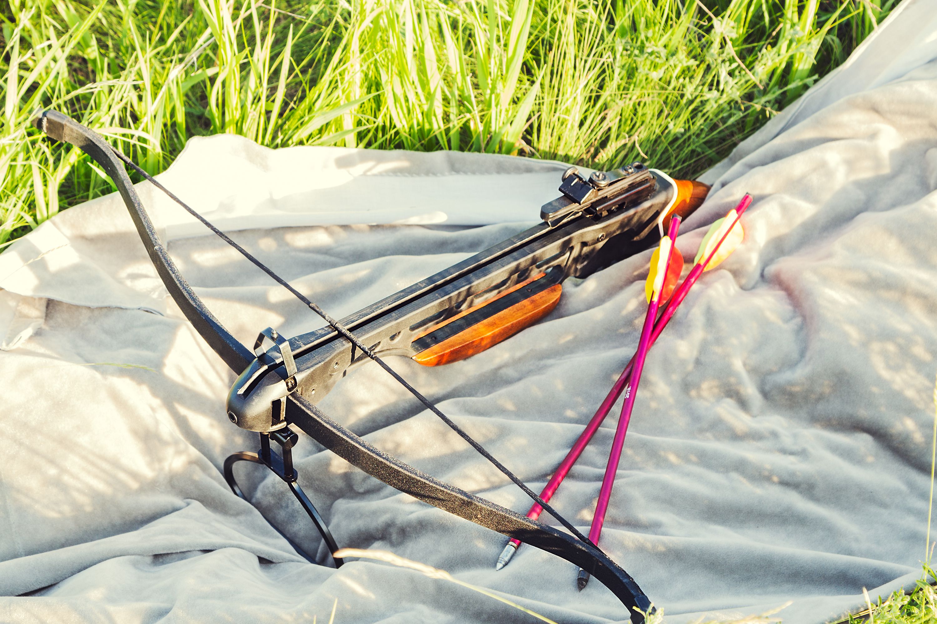 How To Decockuncock A Crossbow Using A Rope Cocking Aid 7776