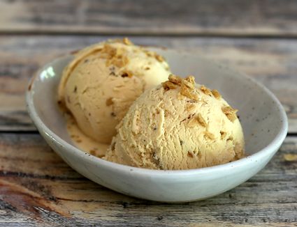 Lucuma Ice Cream (Helado de Lúcuma) Recipe