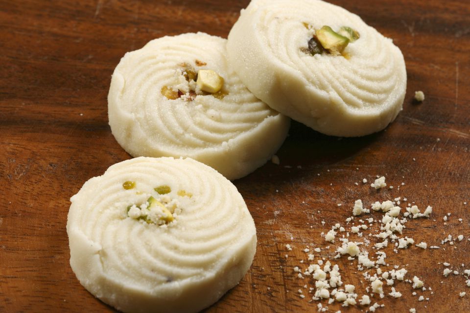 5-popular-bengali-sweets-and-desserts