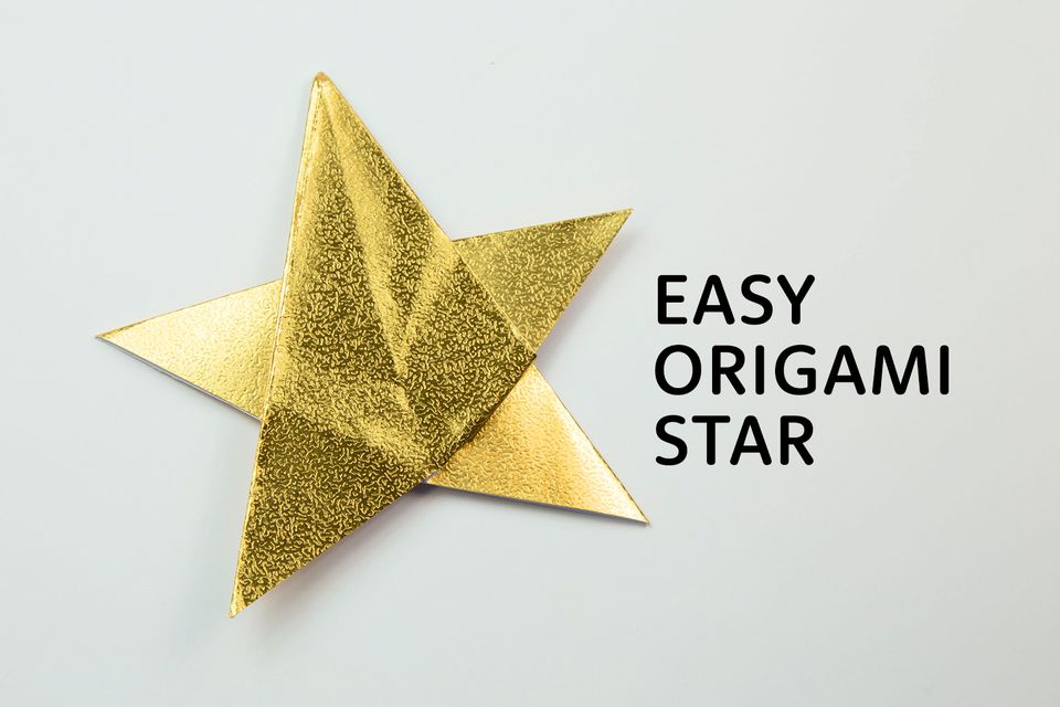 easy origami star tutorial 00 5858ce425f9b586e0278f5b6