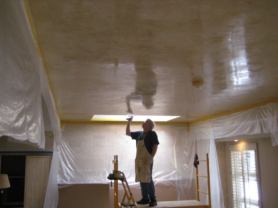 how-to-apply-venetian-plaster-a-step-by-step-tutorial