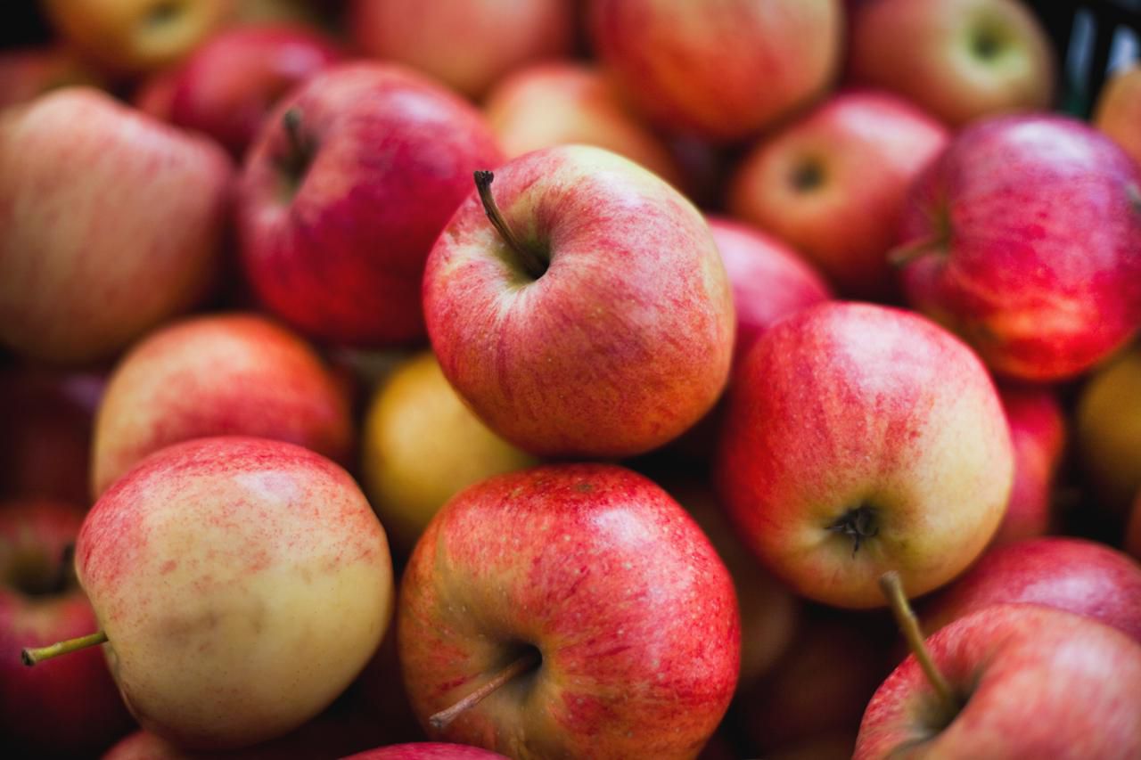К чему снятся красивые яблоки